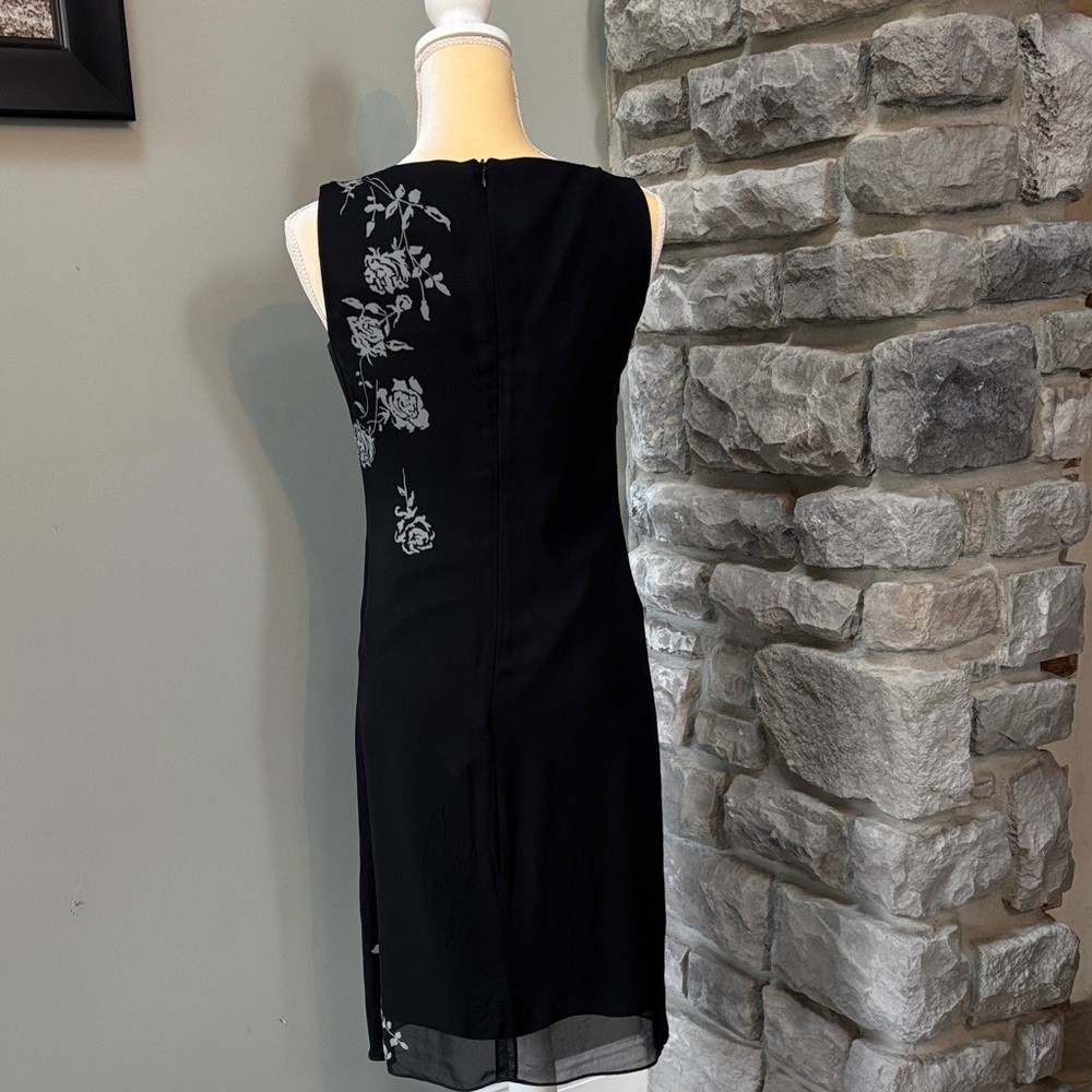 JCREW Black/Gray Floral Dress, Size 2 - Picture 3 of 5